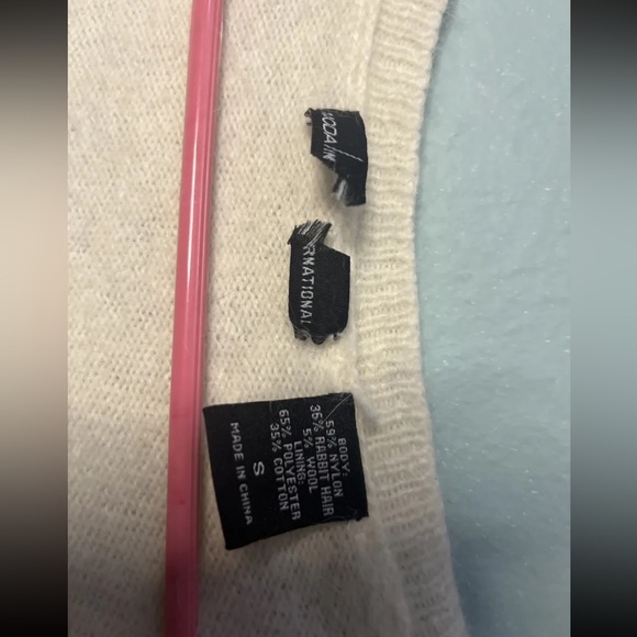 Victoria’s Secret Cream Angora Sweater Moda International Women’s Small - Picture 2 of 7